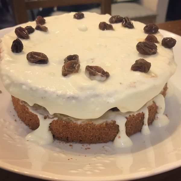 白巧克力蘭姆葡萄海綿蛋糕:Julia Sung 一起做