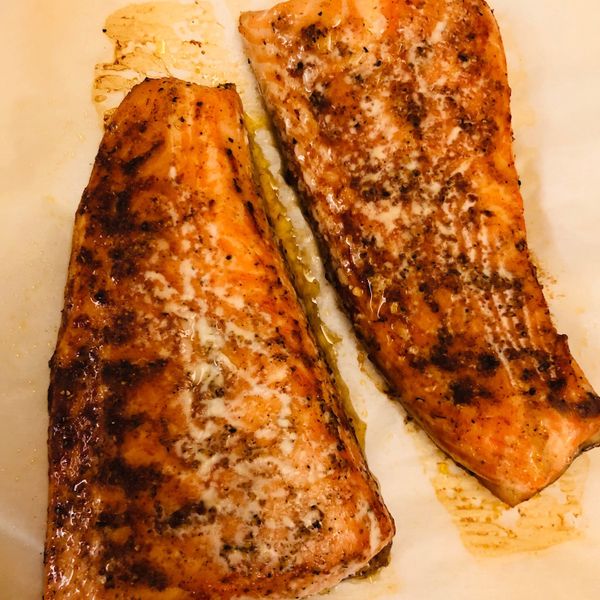 [矽谷美味人妻]焦糖炙烤鮭魚排 : 新手人妻的小菜一起做