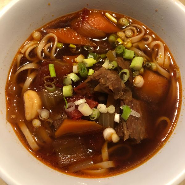 美味到流淚的番茄紅燒牛肉麵 : Sophia一起做