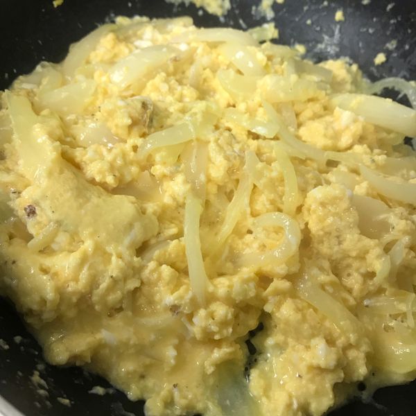 洋蔥炒蛋 : 億元一起做