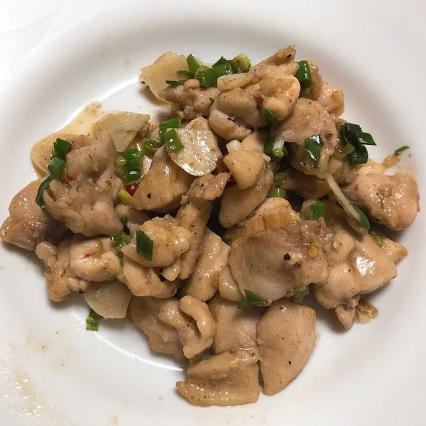 椒鹽雞丁：Helen 一起做