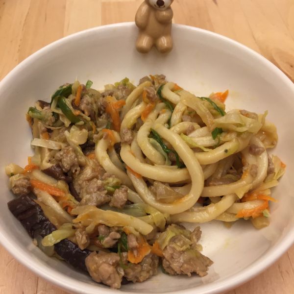 快速上菜之香噴噴炒烏龍麵 : 柯如如一起做