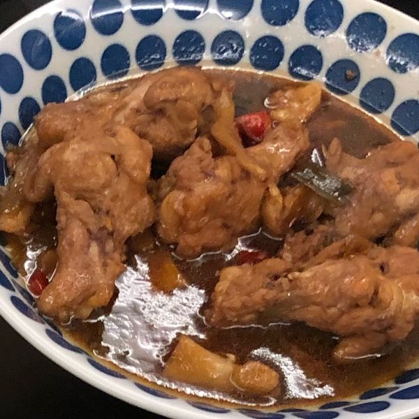 🍺啤酒滷雞翅 好吃到爆炸啊 : 甜八寶一起做