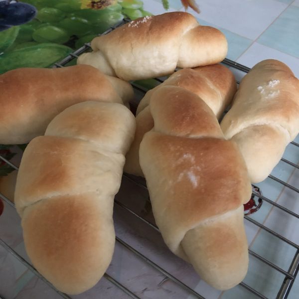 👩‍🍳鹽可頌奶油捲 : Guan Yun Liu一起做