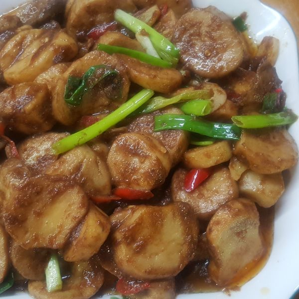 沙茶蔥炒杏鮑菇：張嘉容 一起做