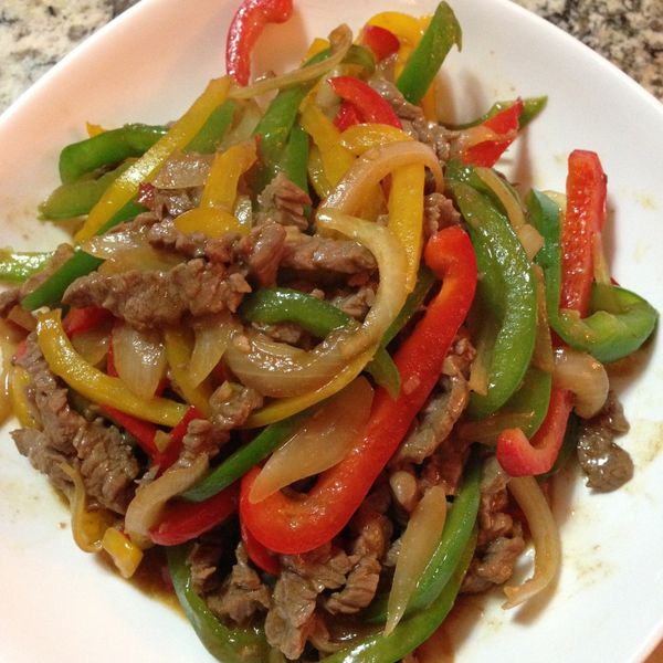 彩椒炒牛肉絲：George Tseng 一起做