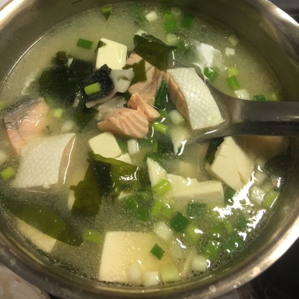 🐟鮭魚豆腐味噌湯 : Sinwei Chen一起做