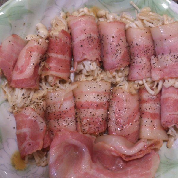 奶油香煎培根金針菇 : Summer一起做