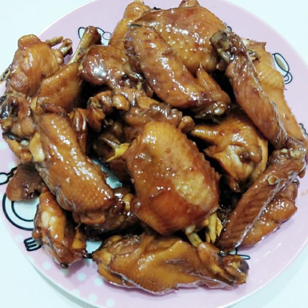 (超簡單) 可樂雞翅 : 王曉燕一起做