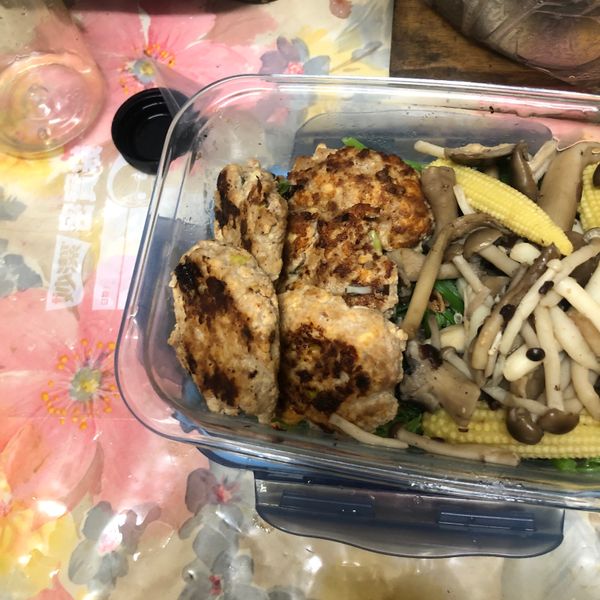 雞肉豆腐餅 : Kuan YI Tai一起做