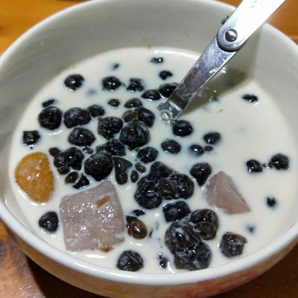 九份芋圓地瓜圓DIY~附影片教學 : Melody Lee一起做