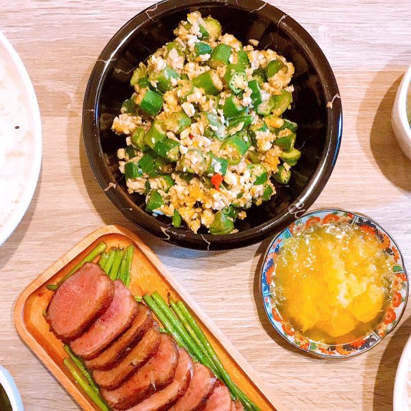 鹹蛋秋葵:Min Han Huang 一起做