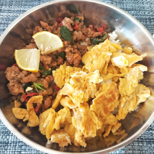 undefined：YU Hsin Lee 一起做