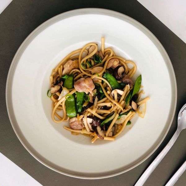 日式居酒屋風--雞肉炒烏龍麵:Tingy 一起做