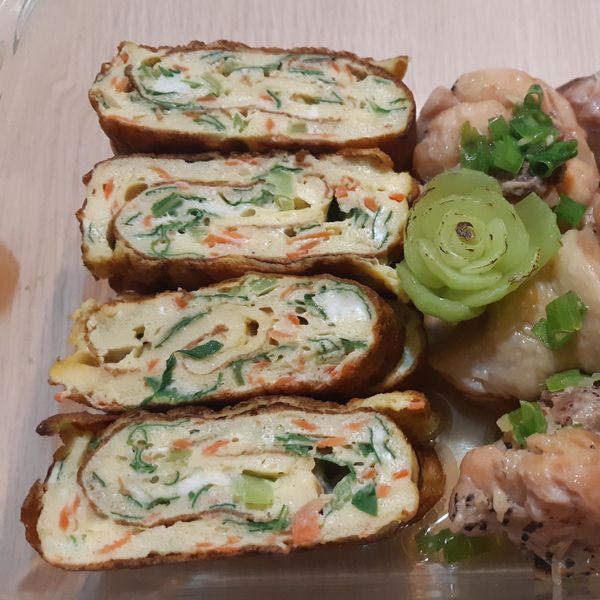 清脆青江菜蛋捲 : 飯小姐一起做