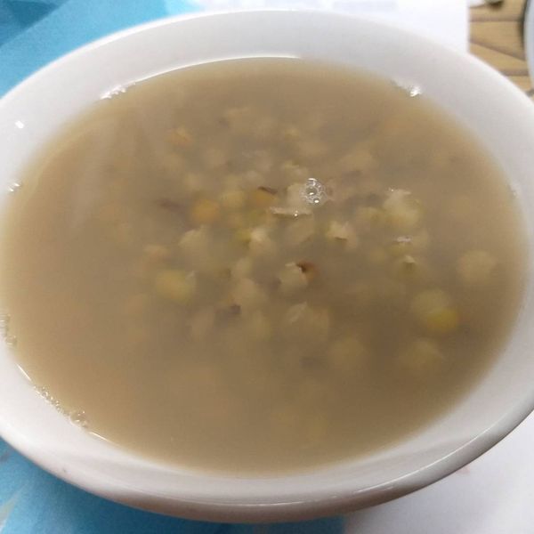 用電鍋簡單煮 * 綠豆湯 *：安妮塔 一起做
