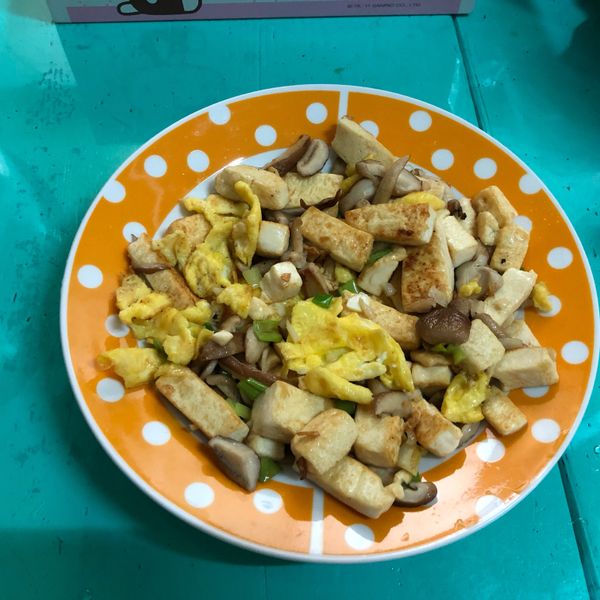 椒鹽鴻喜菇蛋豆腐【好菇道營養料理】：林玲 一起做