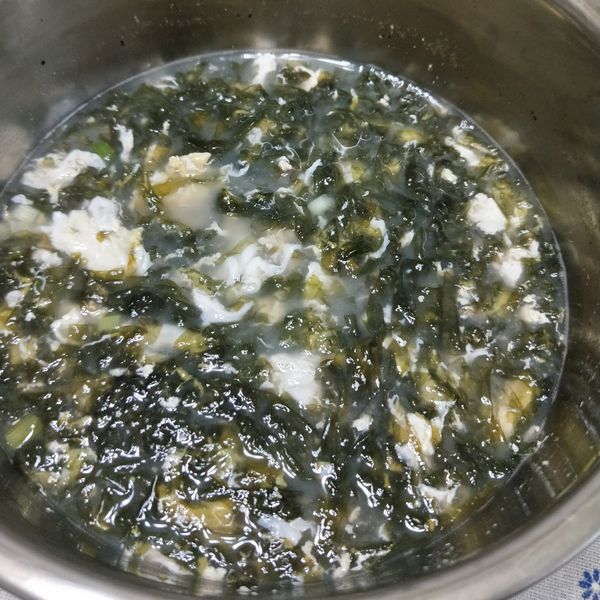 紫菜蛋花湯 : Chia Yu Hsu一起做