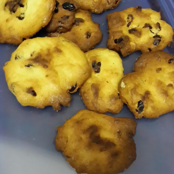 【甜牙齒】一口接一口的奶酥餅乾Danish butter cookies：小蛋 一起做