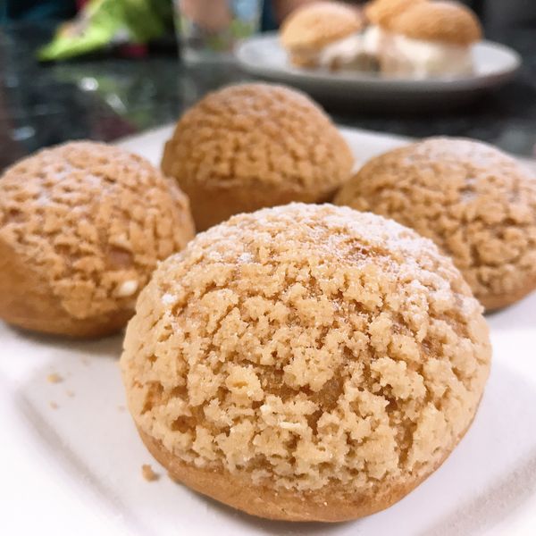 🧡脆皮餅乾卡士達泡芙🧡 (實作影片) : 姆久一起做