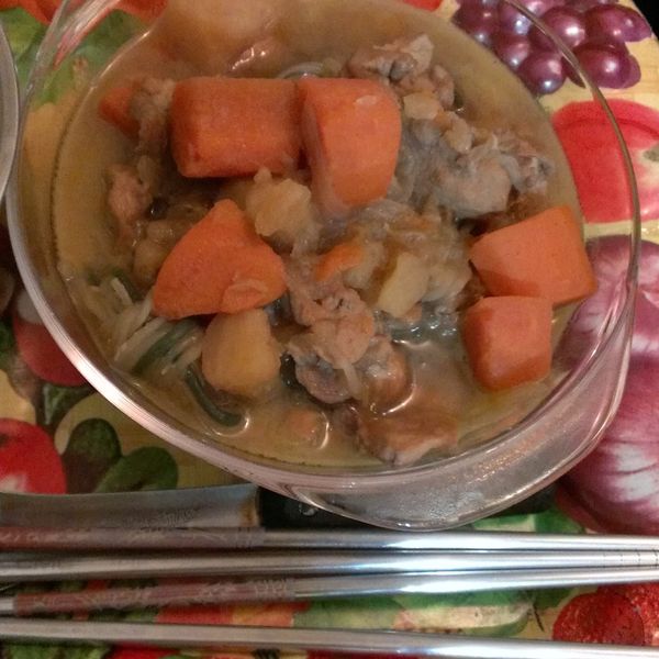 【妮小娜隨性煮】馬鈴薯燉肉：Ami Hsu 一起做