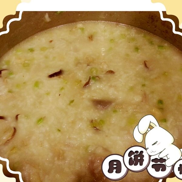 立秋芋頭香菇粥：雨萱 一起做