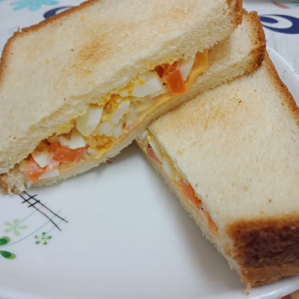 經典美味的蛋沙拉三明治：小吃貨是我 一起做