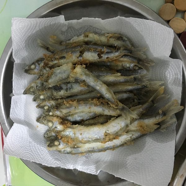 。香酥柳葉魚。下酒菜：Jessie Tai 一起做