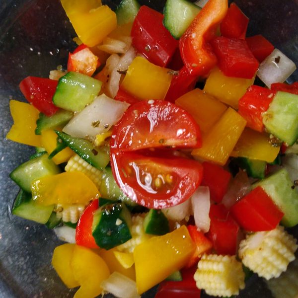 土耳其風味沙拉 : Tanysha  Chen一起做