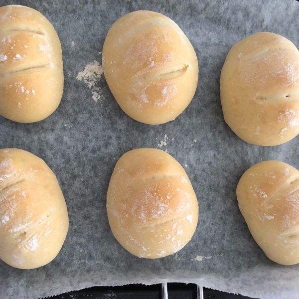 牛奶法國麵包(迷你份量):陳琳 一起做