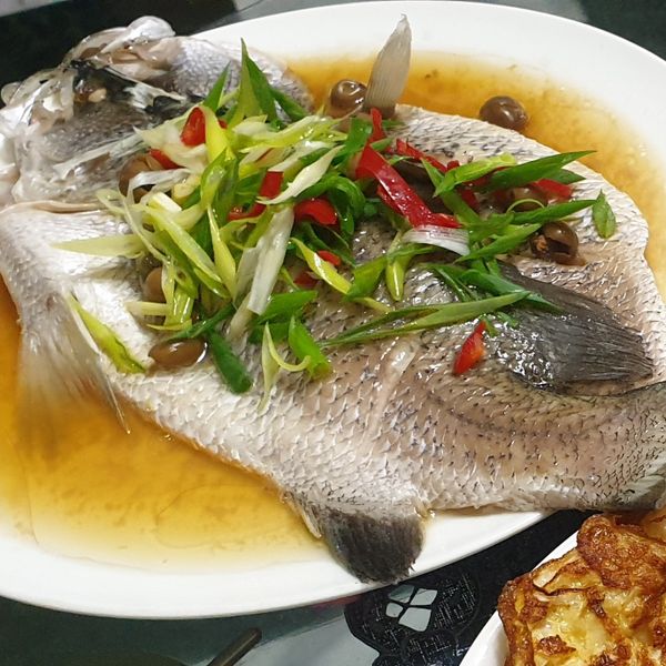 樹子蒸鱸魚:林小麗 一起做