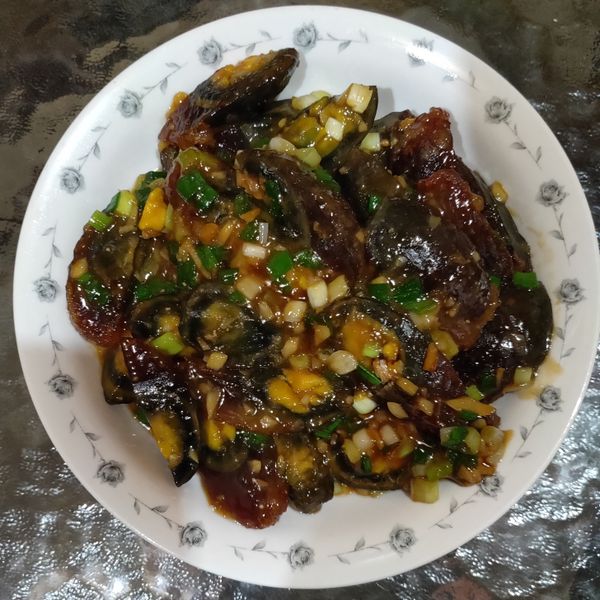蒜燒皮蛋 : Peng Wen Shen一起做