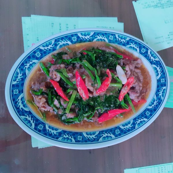 沙茶牛肉炒空心菜 : 林盈盈一起做