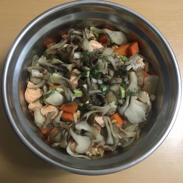 舞菇鮭魚炊飯-電鍋版【好菇道營養料理】 : Water Cooking一起做