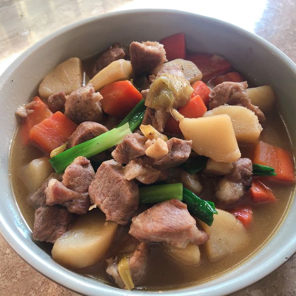馬鈴薯燉肉 : Ya Wen Chang一起做