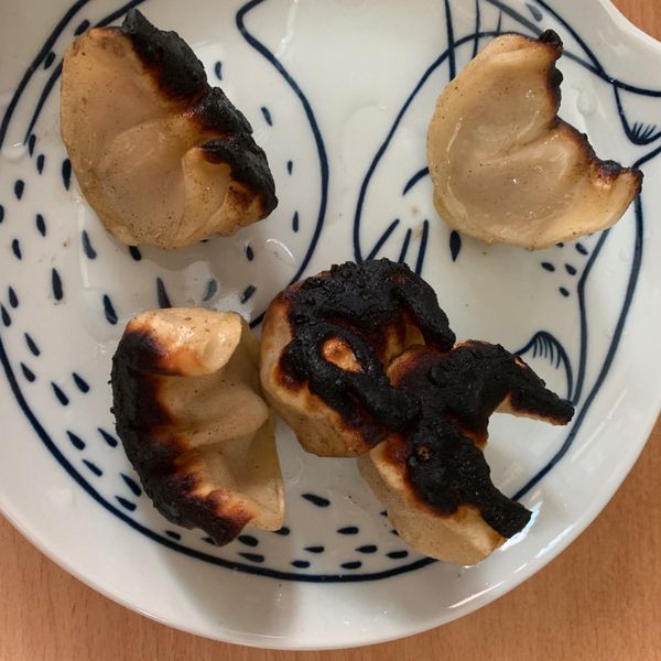 皮超脆日式煎餃(使用冷凍水餃)：EP 一起做