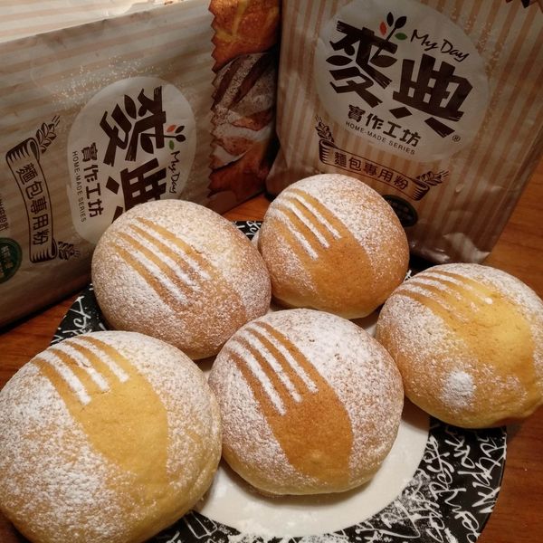 墨西哥葡萄/芒果奶酥【麥典麵包專用粉】：Ling  一起做