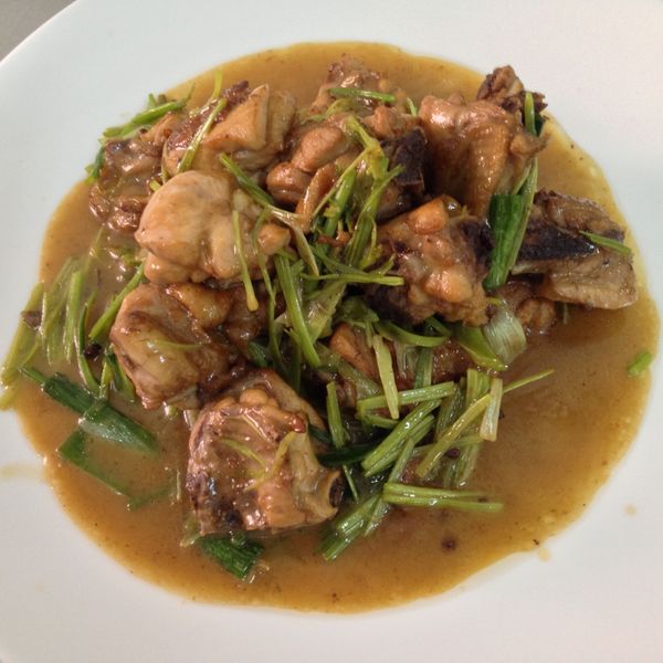 蒜味嫩雞【西華漾彩不沾平底鍋】 : 陳倍玄一起做