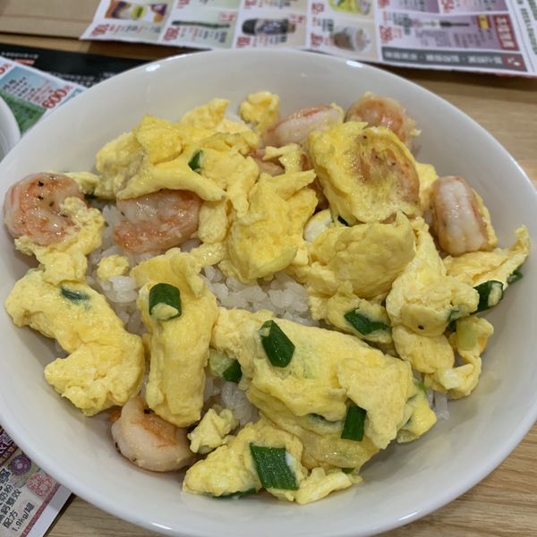 鮮奶滑蛋炒蝦仁
家常菜🌸10分鐘上桌：汐莉 一起做