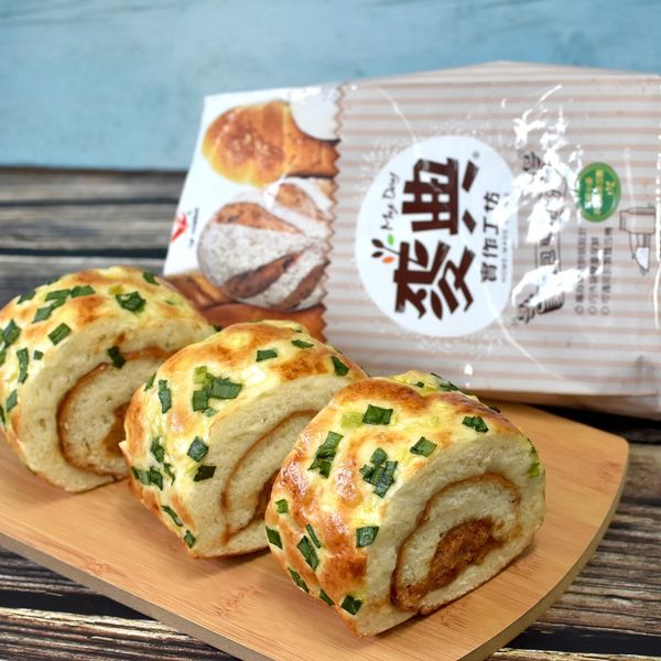 香蔥肉鬆捲【麥典實作工坊麵包專用粉】 : 洪惠一起做
