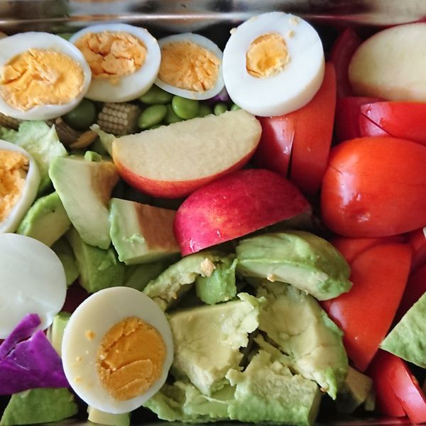 酪梨三色藜麥沙拉 : Plato一起做