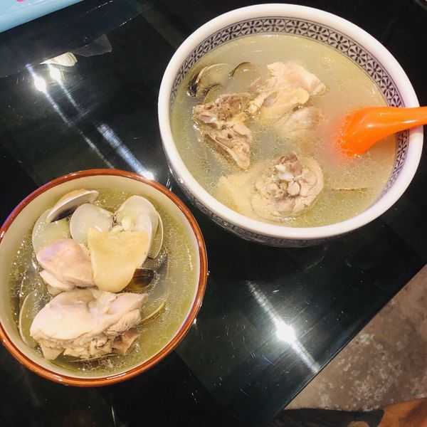 蒜頭蛤蜊雞湯 : Amber Sun一起做