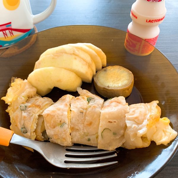 古早味蛋餅 : 粉雨一起做