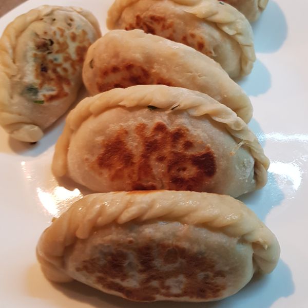 韭菜盒子：Loriane Chiu 一起做