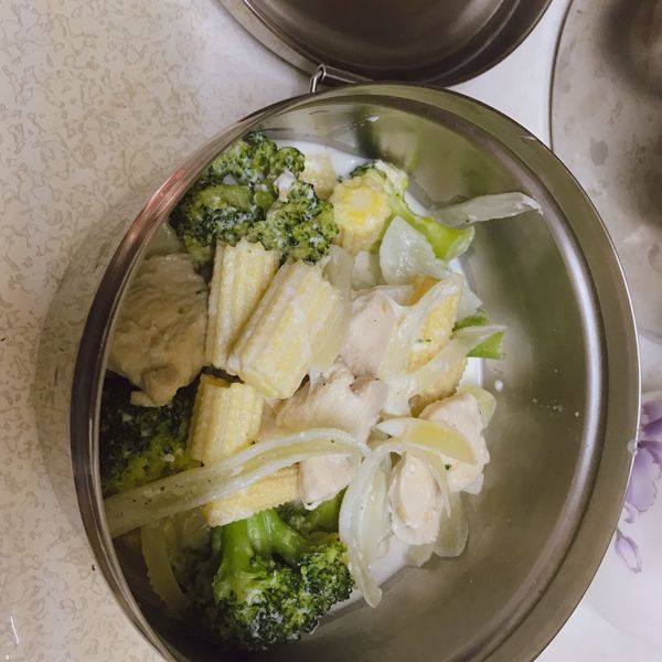 奶燉雞胸肉【高蛋白減肥餐】(影片):廖欣鈴 一起做