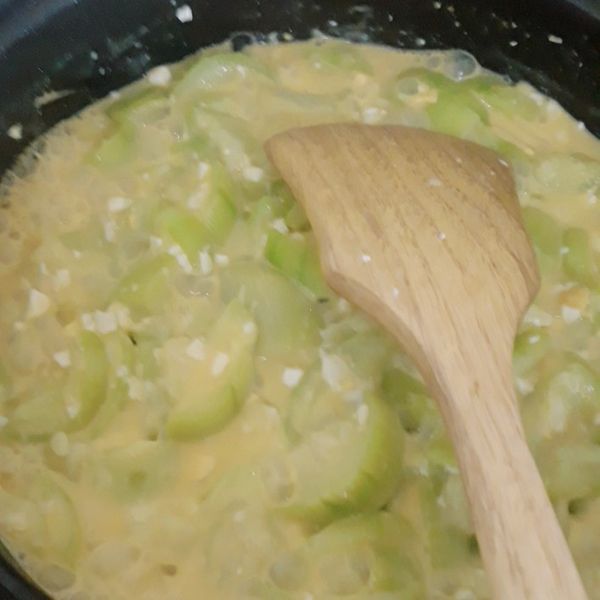 絲瓜鹹蛋：王語嫣 一起做