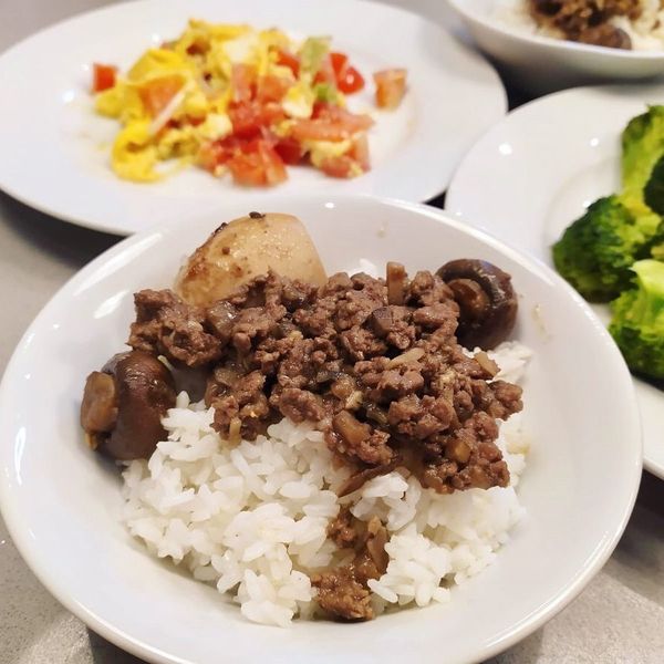 力力隨意煮-炒香菇肉燥：Nicole Yu 一起做