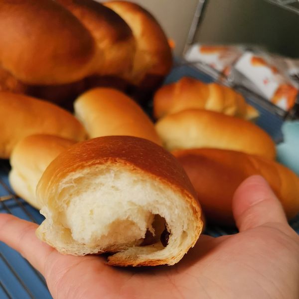 奶香麵包(愛與恨-陳明忠老師) : 林庭一起做