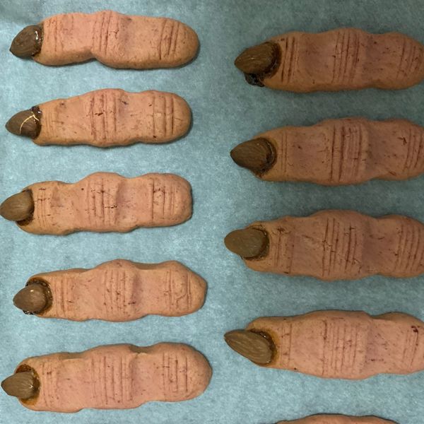 萬聖節🎃 巫婆手指餅乾 : 曾凱翎一起做