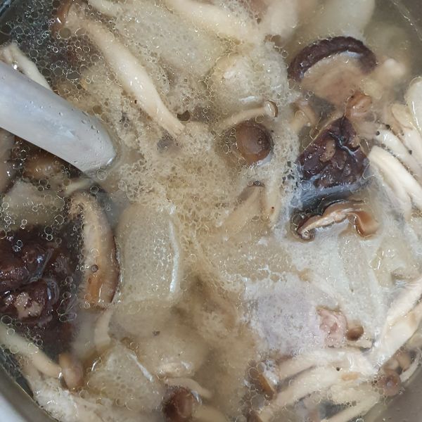 步步高昇竹笙雞湯【好菇道好食光】 : Jane Lee一起做